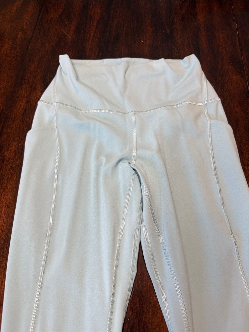 lululemon athletica Light Blue High-Rise Leggings 25” Align - Picture 2 of 4